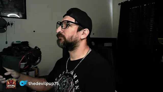 DevilPup75  online show from 4, 8, 2026