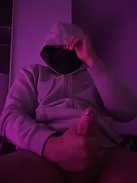 Snapshot of julien_34 chatting on 21, 3, 2026 julien 34 online show from 21, 3, 2026