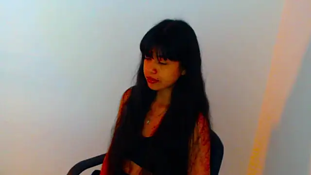 Snapshot of meganmiauu chatting on 3, 8, 2026 meganmiauu online show from 3, 8, 2026