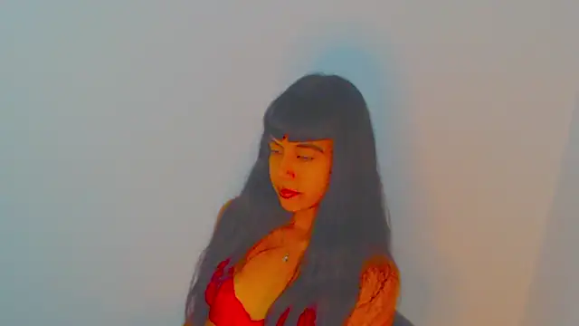 Snapshot of meganmiauu chatting on 5, 8, 2026 meganmiauu online show from 5, 8, 2026