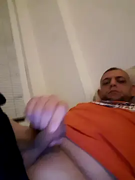 Snapshot of milenski74 chatting on 3, 11, 2025 milenski74 online show from 3, 11, 2025
