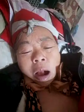 Snapshot of VangLe73 chatting on 22, 11, 2025 VangLe73 online show from 22, 11, 2025