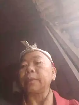 Snapshot of VangLe73 chatting on 3, 12, 2025 VangLe73 online show from 3, 12, 2025