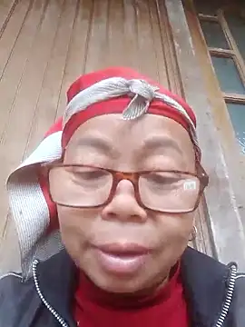 Snapshot of VangLe73 chatting on 22, 2, 2026 VangLe73 online show from 22, 2, 2026