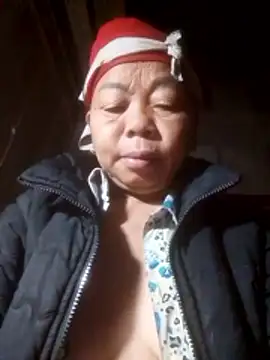 Snapshot of VangLe73 chatting on 24, 2, 2026 VangLe73 online show from 24, 2, 2026