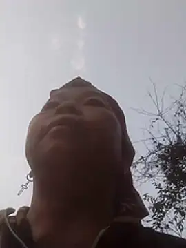 Snapshot of VangLe73 chatting on 20, 3, 2026 VangLe73 online show from 20, 3, 2026