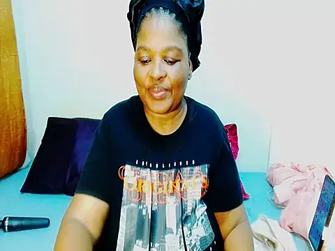 Love-Racheal75 online show from 11, 2, 2026