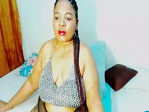 Love-Racheal75 online show from 14, 7, 2026