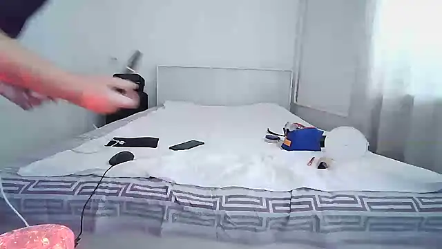 sakuradelreina online show from 22, 9, 2025