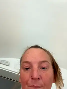 JustYourNormalCouple online show from 6, 11, 2025