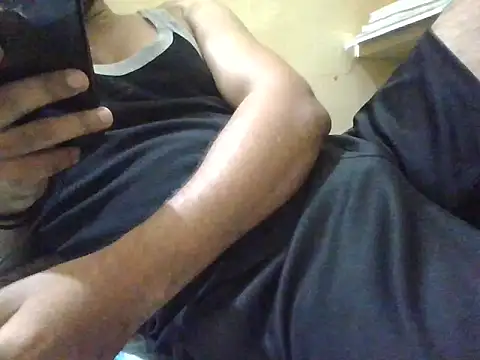 Snapshot of ahhnatti chatting on 13, 3, 2026 ahhnatti online show from 13, 3, 2026