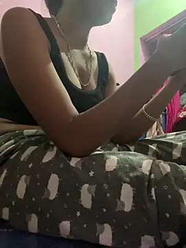 Snapshot of sakshi5533 chatting on 30, 9, 2025 sakshi5533 online show from 30, 9, 2025