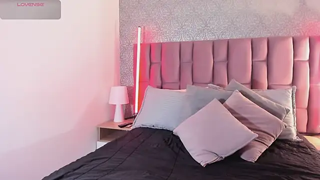 MartinaRizzi online show from 19, 12, 2025