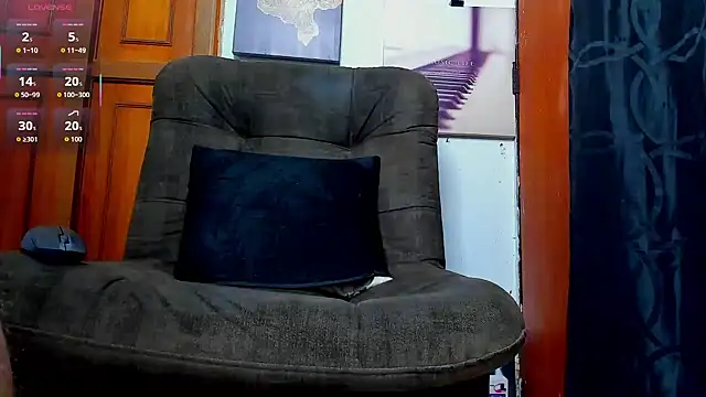  Dominikxxx  online show from 30, 4, 2026
