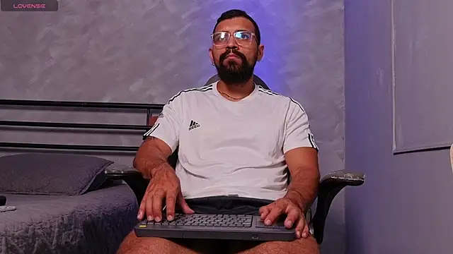vincentjaxon online show from 30, 4, 2026