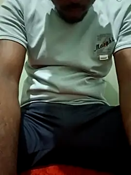 Snapshot of monubigcoock chatting on 18, 11, 2025 monubigcoock online show from 18, 11, 2025