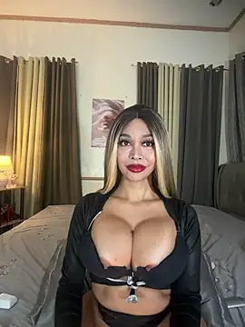 Snapshot of Monstercockgoddessx chatting on 24, 5, 2026 Monstercockgoddessx online show from 24, 5, 2026