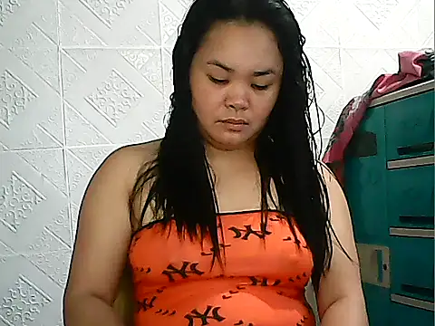 CreamyPussy4uxx online show from 9, 1, 2026