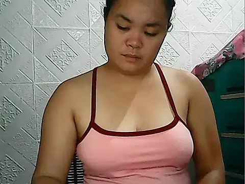 CreamyPussy4uxx online show from 5, 5, 2026