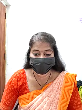 Snapshot of tamil_Sigappu_Roja chatting on 15, 6, 2026 tamil Sigappu Roja online show from 15, 6, 2026