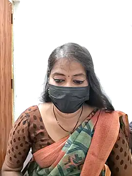 Snapshot of tamil_Sigappu_Roja chatting on 17, 6, 2026 tamil Sigappu Roja online show from 17, 6, 2026