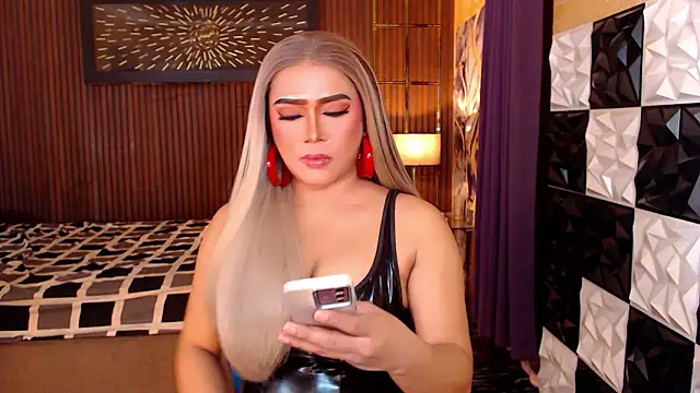 Seductivemeganxx online show from 18, 3, 2026