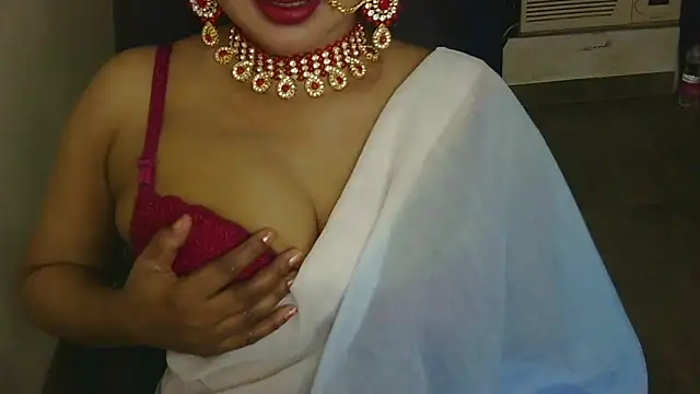 QUEEN SAKHI- online show from 28, 9, 2025