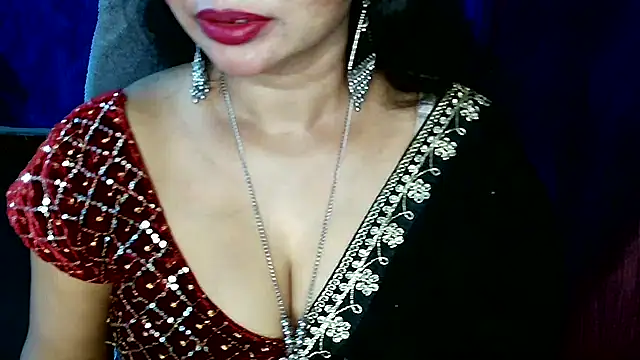 QUEEN SAKHI- online show from 12, 5, 2026