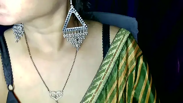 QUEEN SAKHI- online show from 17, 6, 2026