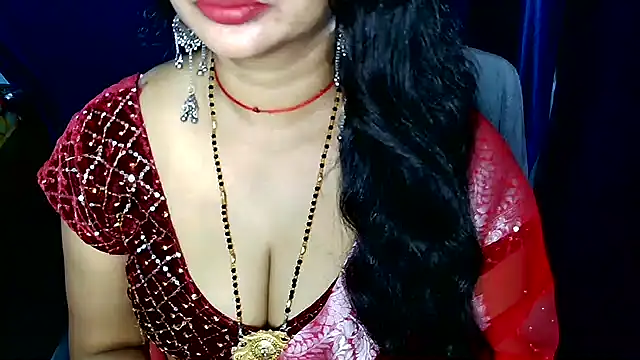 QUEEN SAKHI- online show from 28, 6, 2026
