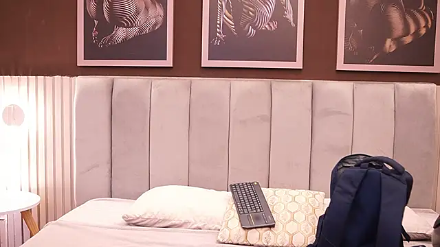 Snapshot of Thiago_Valente chatting on 27, 6, 2026 Thiago Valente online show from 27, 6, 2026