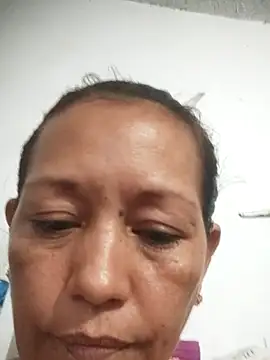 marinita13 online show from 11, 10, 2025