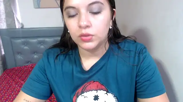 sarah aguilar online show from 15, 11, 2025