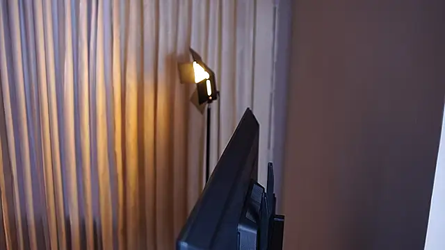 Ariaa Isabell online show from 8, 10, 2025