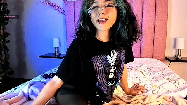 TerumiKitty online show from 16, 10, 2025