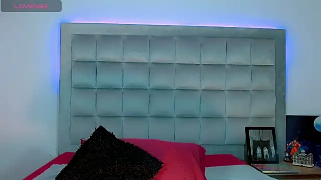 Snapshot of AmazingMistressNathy chatting on 7, 11, 2025 AmazingMistressNathy online show from 7, 11, 2025