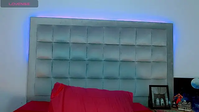 Snapshot of AmazingMistressNathy chatting on 10, 11, 2025 AmazingMistressNathy online show from 10, 11, 2025