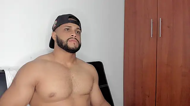 Pier Simons online show from 7, 11, 2025