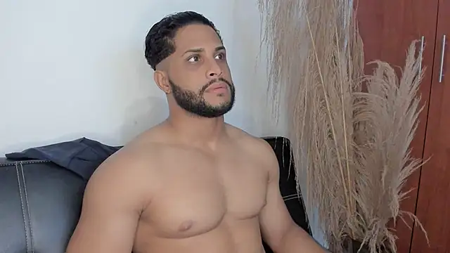 Pier Simons online show from 14, 12, 2025