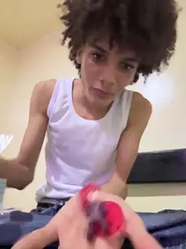 Max Rain online show from 12, 2, 2026