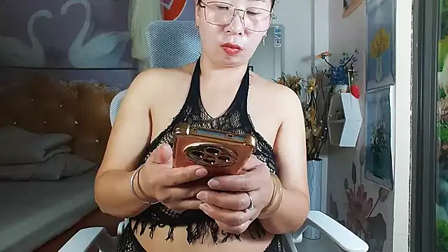 lyly asian online show from 2, 7, 2026