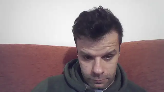 Snapshot of FROCETTO93 chatting on 21, 12, 2025 FROCETTO93 online show from 21, 12, 2025