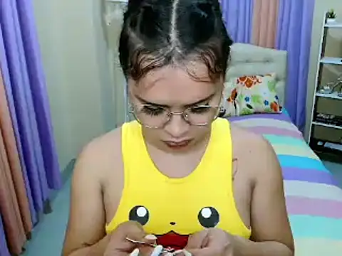 SeductiveAppleTS online show from 5, 8, 2026