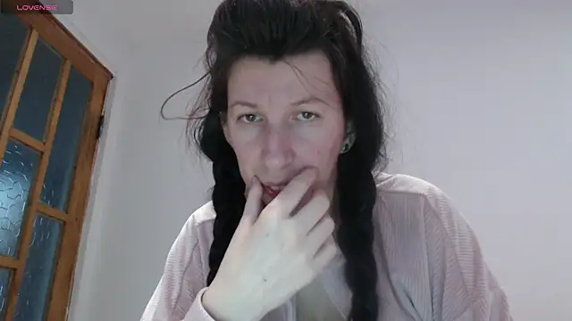 RosieHayes online show from 24, 3, 2026