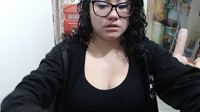 Snapshot of greeneyes_nurse chatting on 7, 10, 2025 greeneyes nurse online show from 7, 10, 2025