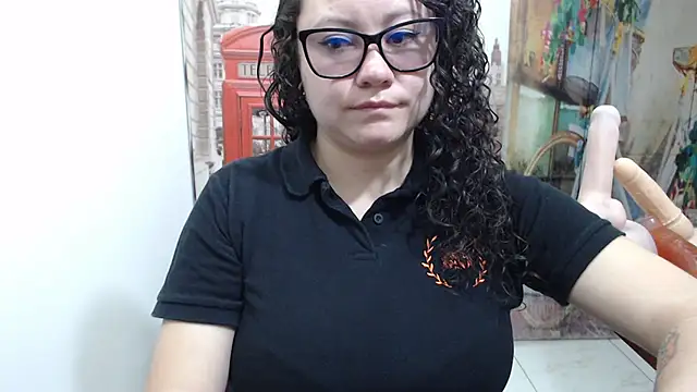 Snapshot of greeneyes_nurse chatting on 22, 10, 2025 greeneyes nurse online show from 22, 10, 2025