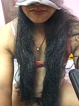 Snapshot of tharki-anand chatting on 1, 3, 2026 tharki-anand online show from 1, 3, 2026