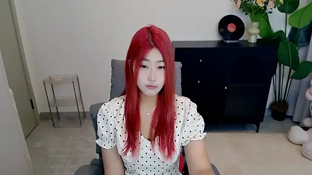 xiaouli online show from 17, 9, 2025