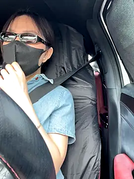 Snapshot of Linh_2004 chatting on 23, 9, 2025 Linh 2004 online show from 23, 9, 2025