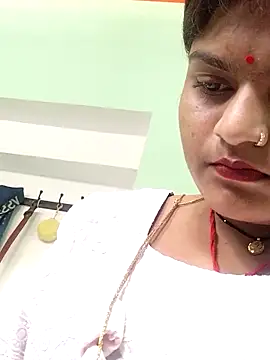 Snapshot of Hot_mirchjii chatting on 13, 9, 2025 Hot mirchjii online show from 13, 9, 2025